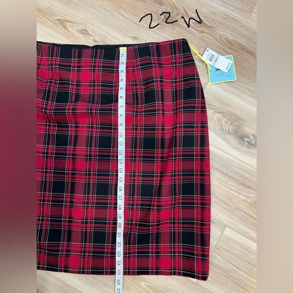 CECE Glamour Melody Plus Size Plaid Skirt - Picture 11 of 13